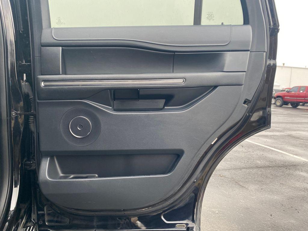 used 2022 Ford Expedition car, priced at $33,478