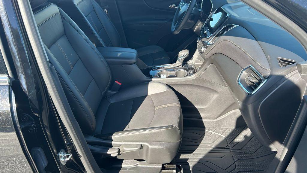 used 2024 Chevrolet Equinox car, priced at $26,202