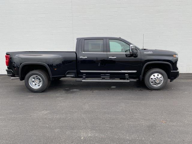 new 2025 Chevrolet Silverado 3500 car, priced at $86,375