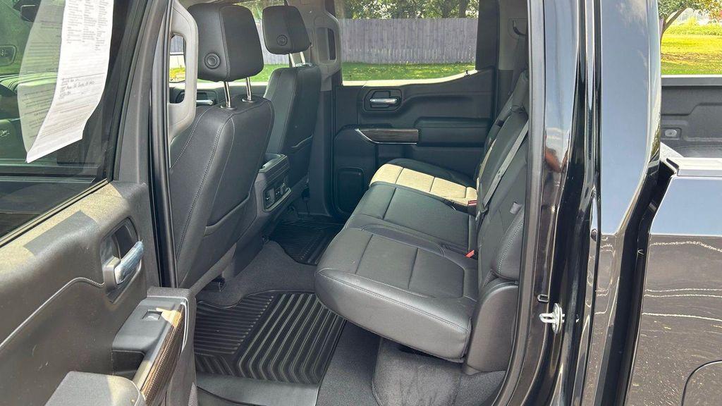 used 2022 Chevrolet Silverado 1500 car, priced at $38,026