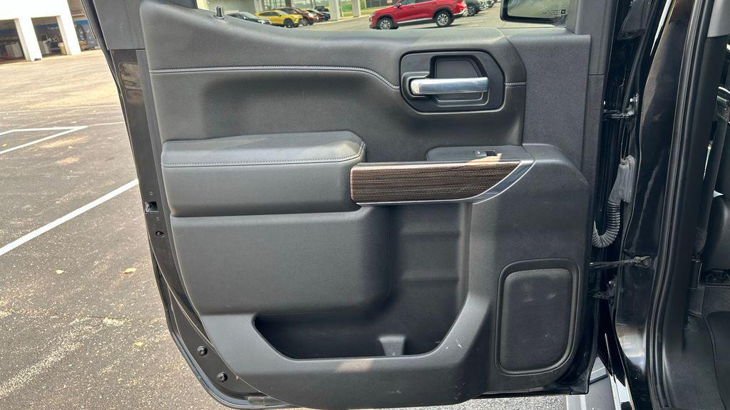 used 2022 Chevrolet Silverado 1500 car, priced at $37,248