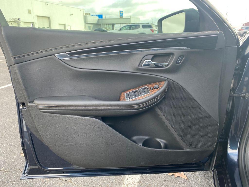 used 2014 Chevrolet Impala car, priced at $14,424