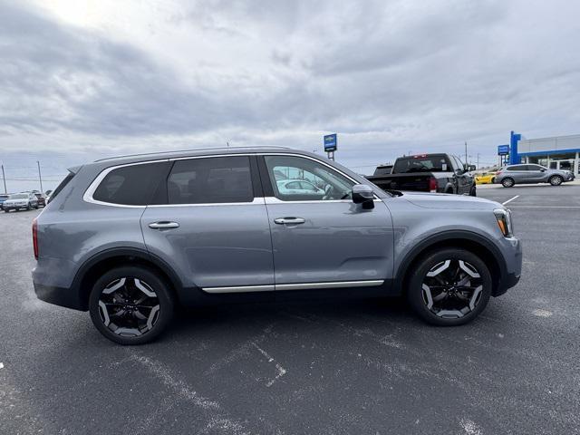 used 2023 Kia Telluride car, priced at $35,993