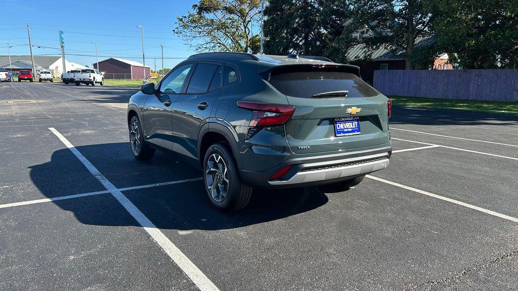 new 2025 Chevrolet Trax car, priced at $24,690