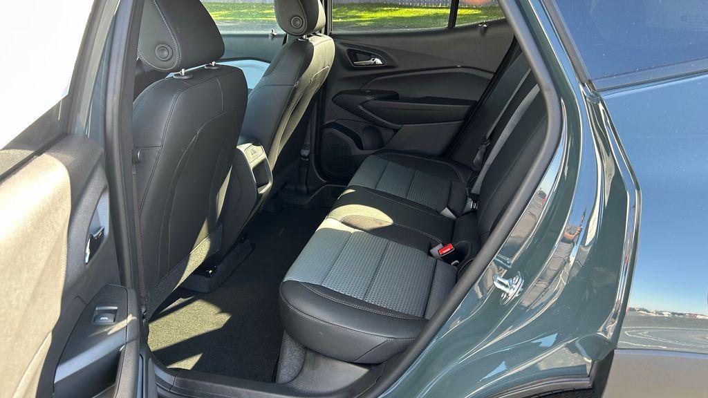 new 2025 Chevrolet Trax car, priced at $24,690