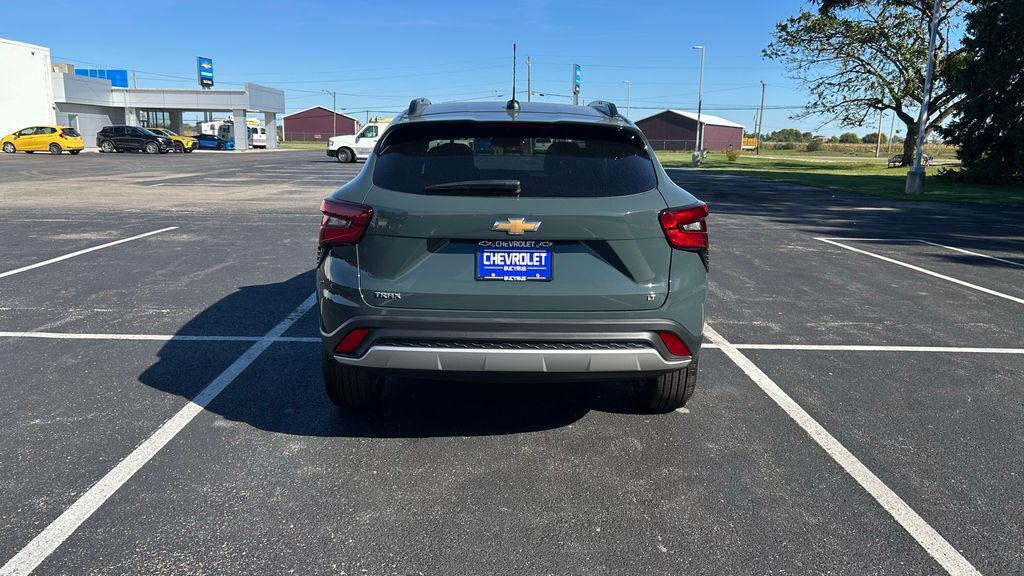 new 2025 Chevrolet Trax car, priced at $24,690