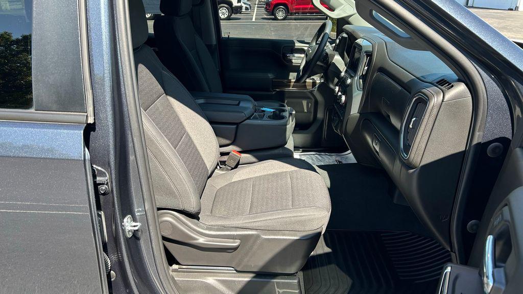 used 2022 Chevrolet Silverado 1500 car, priced at $29,978