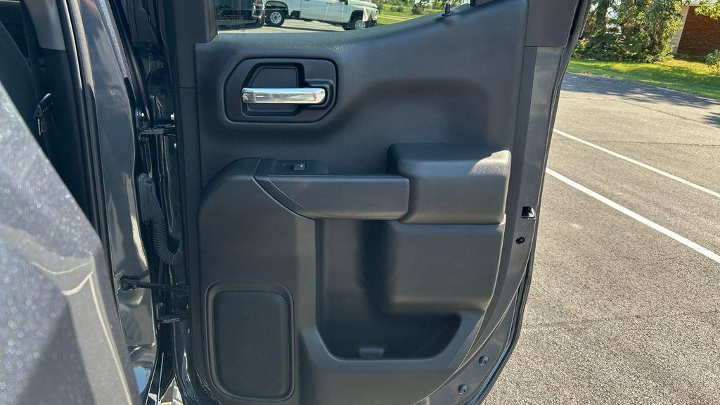 used 2022 Chevrolet Silverado 1500 car, priced at $29,978