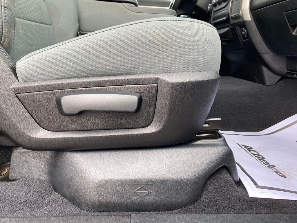 used 2020 Ram 1500 Classic car, priced at $23,984