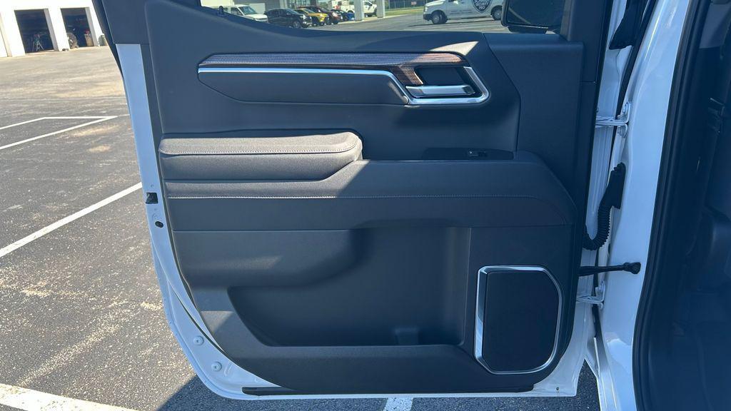 new 2025 Chevrolet Silverado 1500 car, priced at $48,979