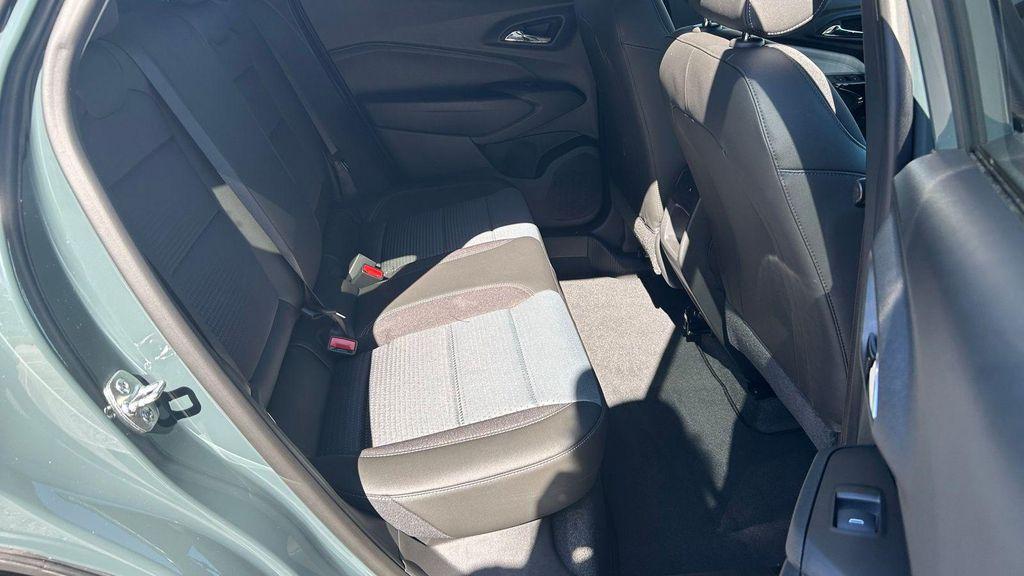 new 2025 Chevrolet Trax car, priced at $24,690