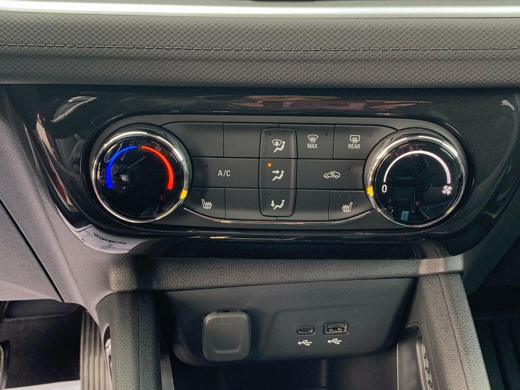 used 2026 Chevrolet TrailBlazer car, priced at $26,978