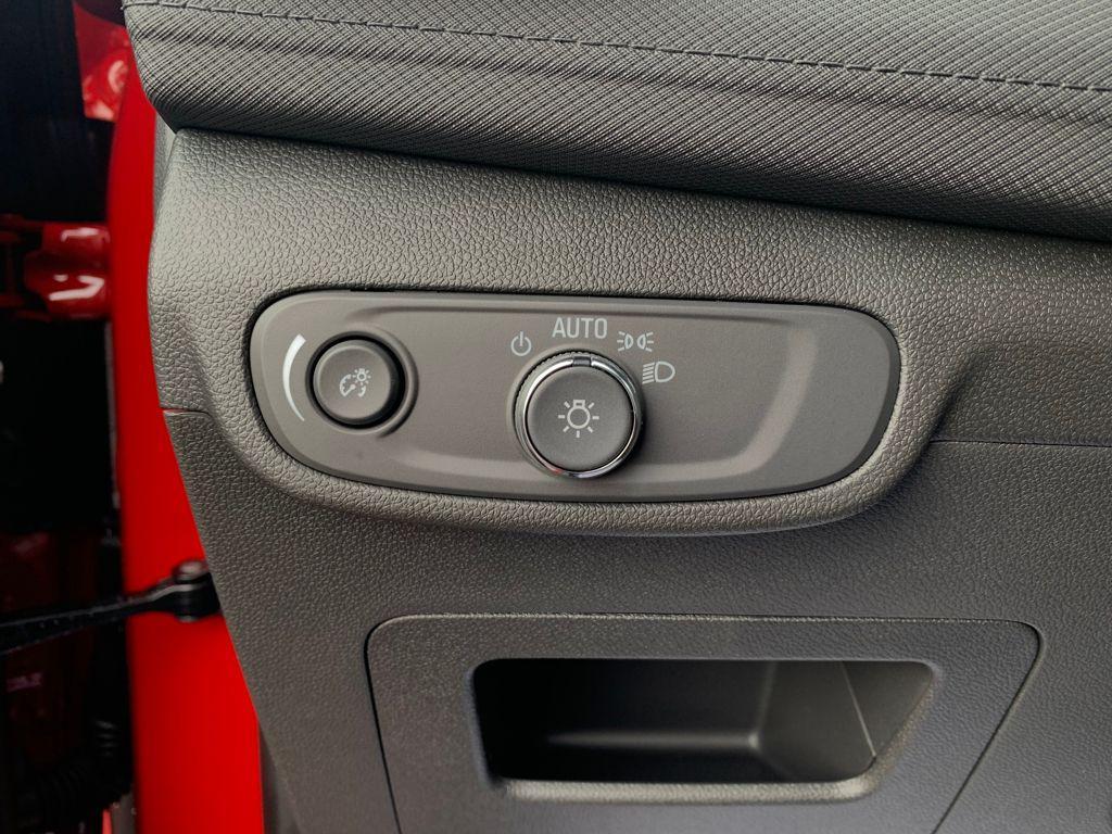 used 2026 Chevrolet TrailBlazer car, priced at $26,978