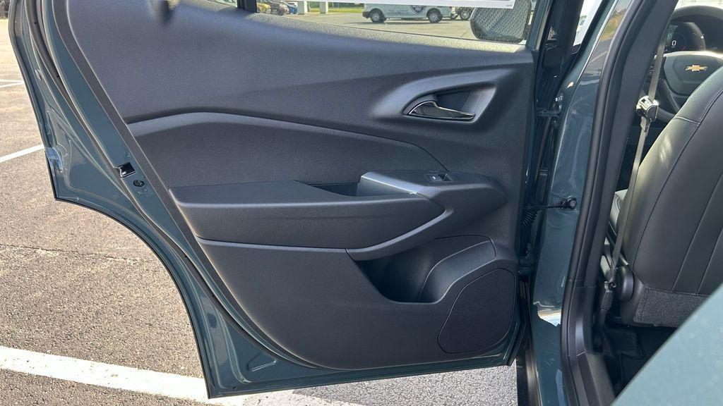 new 2025 Chevrolet Trax car, priced at $24,990