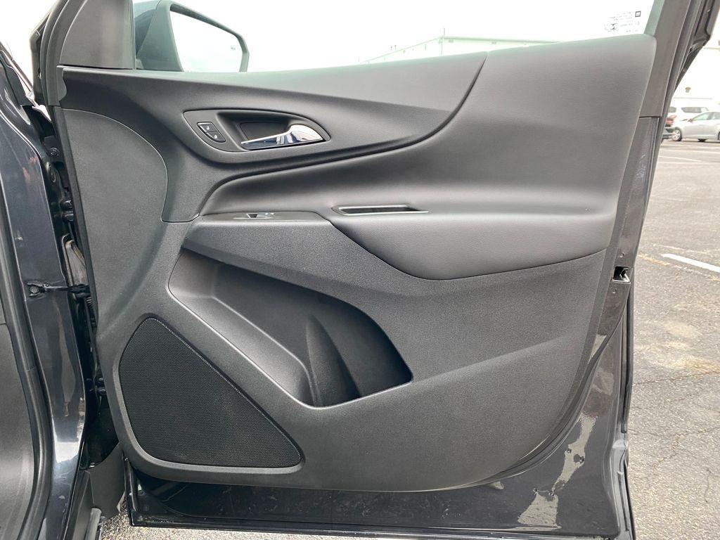 used 2022 Chevrolet Equinox car, priced at $20,978