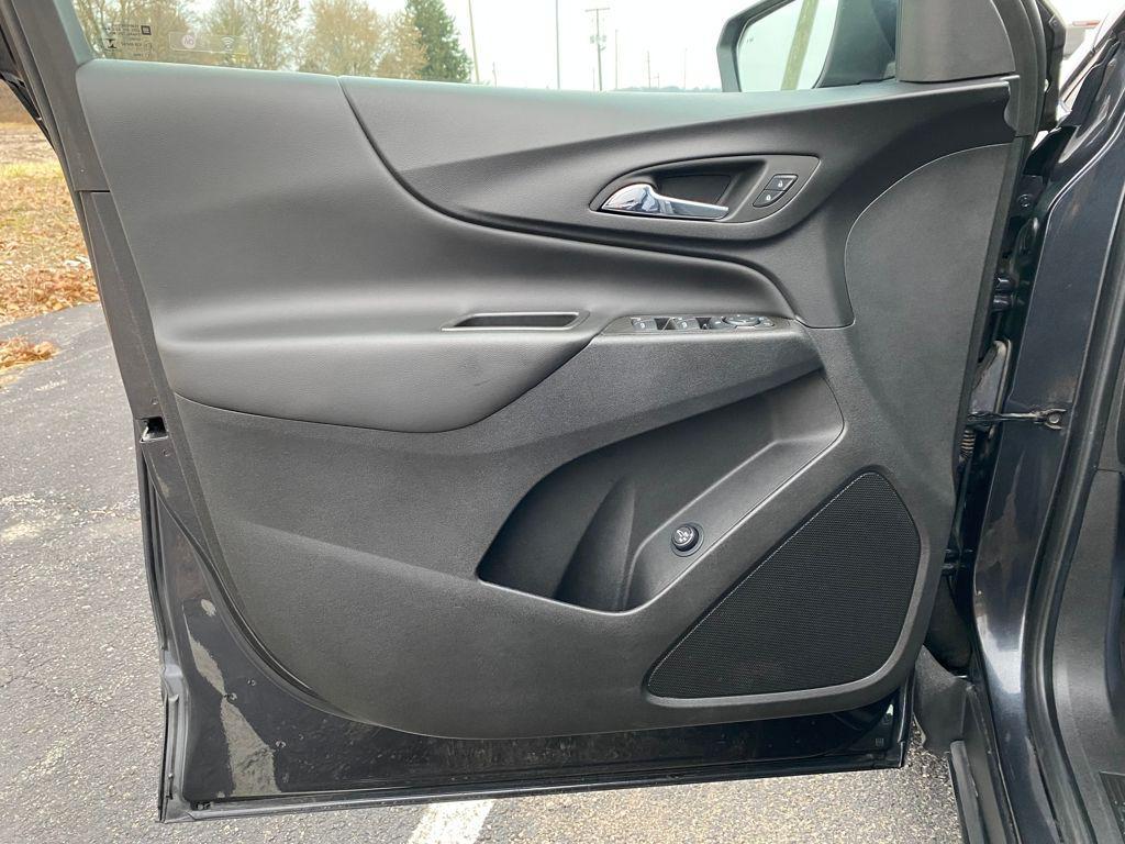 used 2022 Chevrolet Equinox car, priced at $20,978