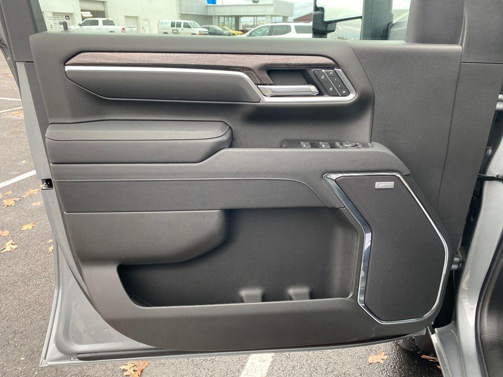 new 2026 Chevrolet Silverado 3500 car, priced at $82,800