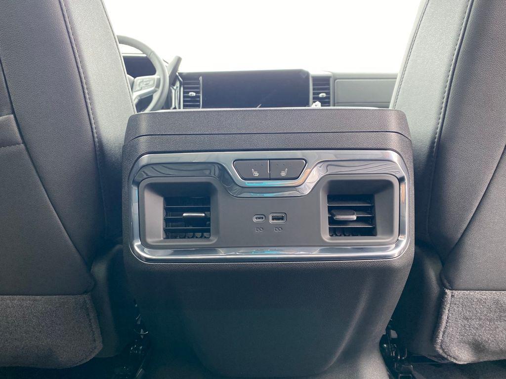 new 2026 Chevrolet Silverado 3500 car, priced at $82,800