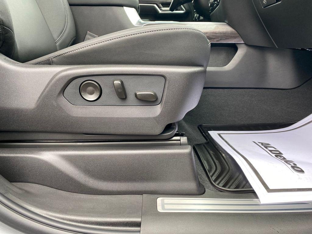 new 2026 Chevrolet Silverado 3500 car, priced at $82,800