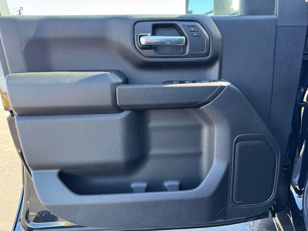 new 2025 Chevrolet Silverado 2500 car, priced at $60,063