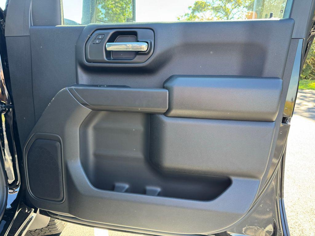 new 2025 Chevrolet Silverado 2500 car, priced at $60,063