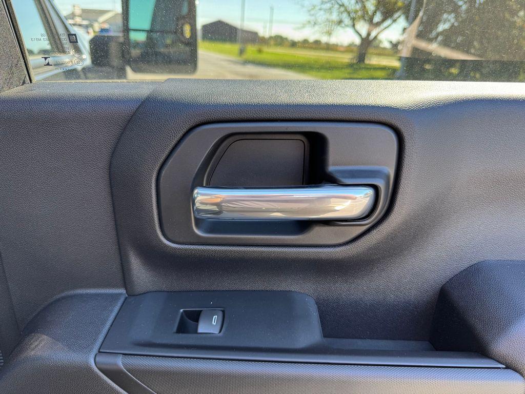 new 2025 Chevrolet Silverado 2500 car, priced at $60,063