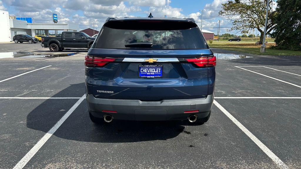 used 2022 Chevrolet Traverse car, priced at $23,999