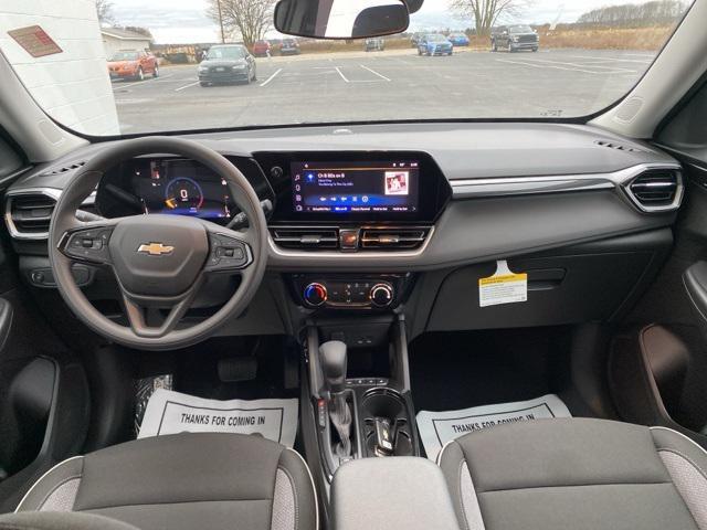 new 2025 Chevrolet TrailBlazer car, priced at $24,385