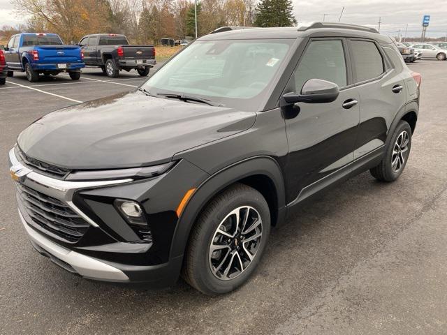 new 2025 Chevrolet TrailBlazer car, priced at $24,385