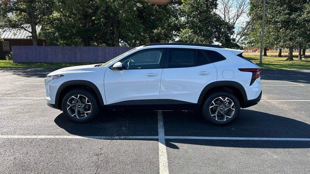 new 2025 Chevrolet Trax car, priced at $24,690
