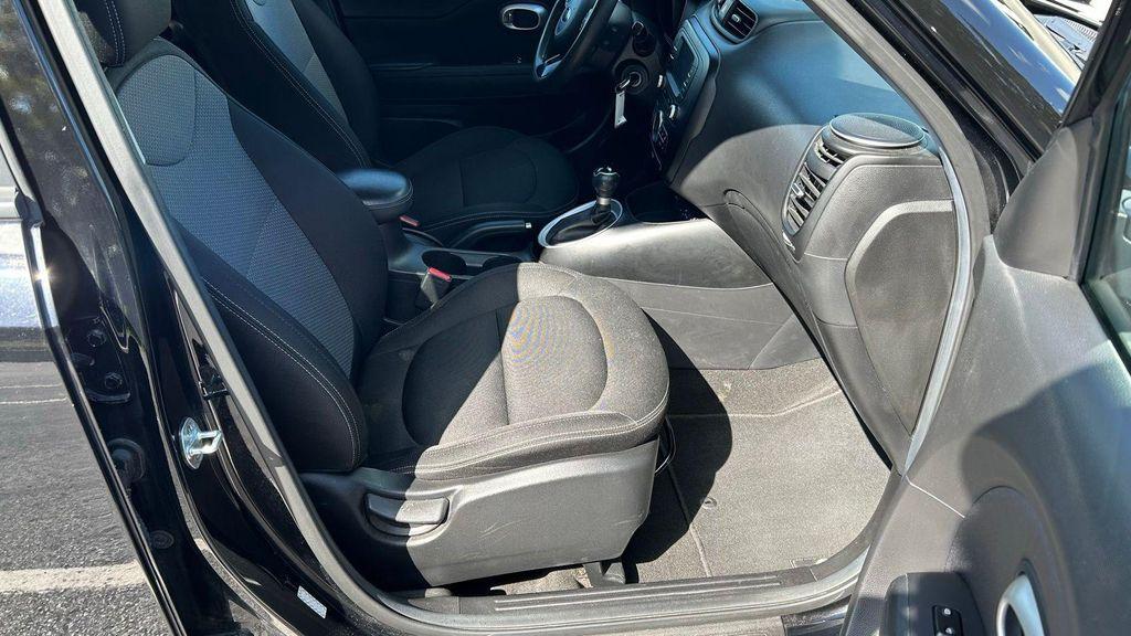 used 2017 Kia Soul car