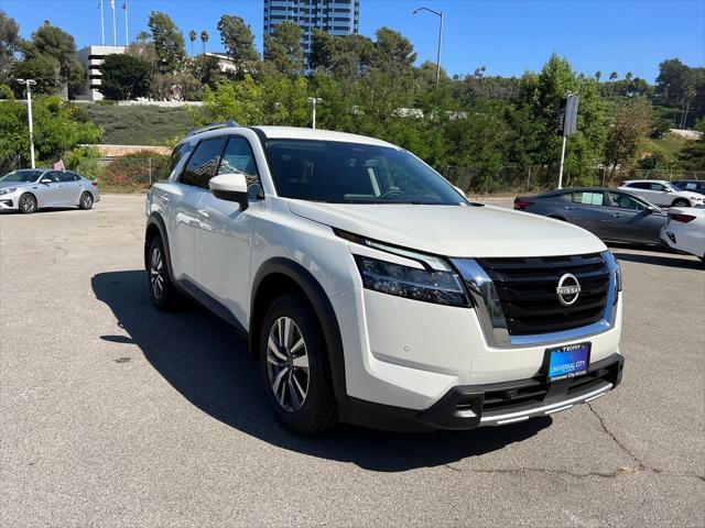 new 2024 Nissan Pathfinder car, priced at $44,460