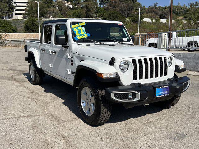 used 2022 Jeep Gladiator car, priced at $31,800