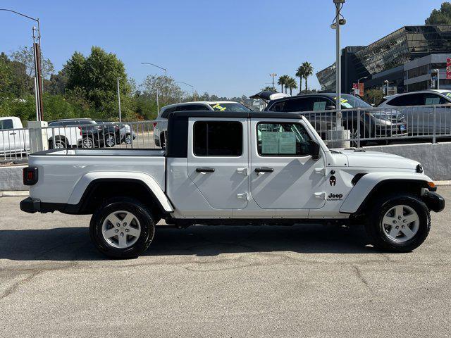 used 2022 Jeep Gladiator car, priced at $31,800