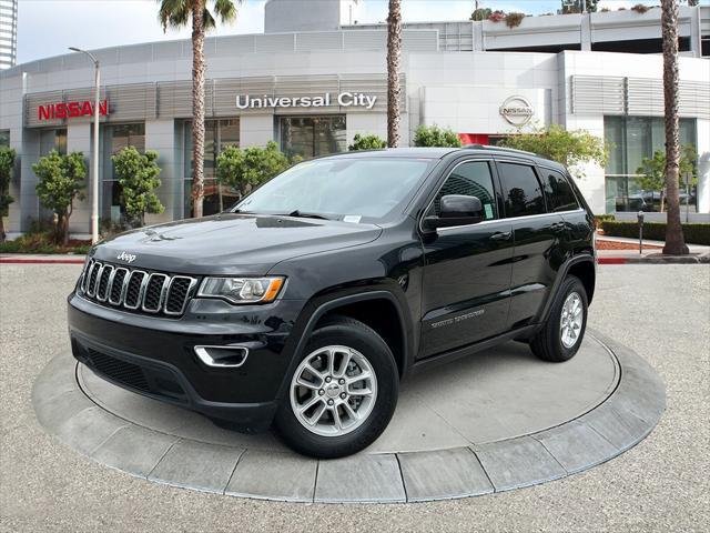 used 2018 Jeep Grand Cherokee car, priced at $19,368