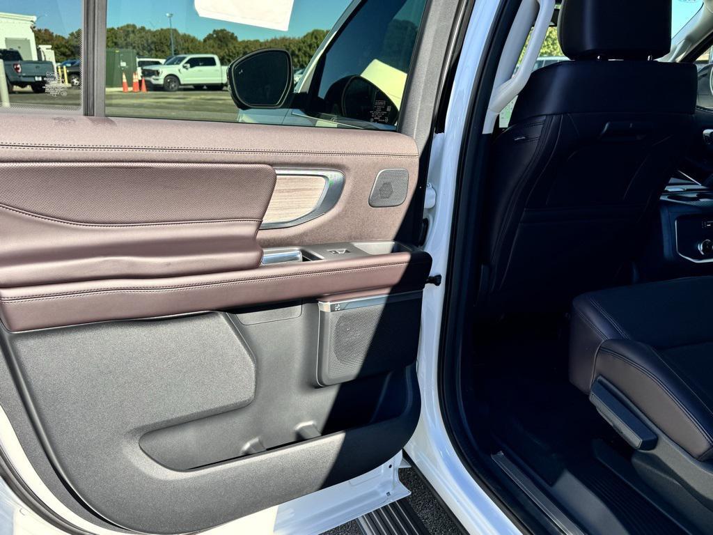 new 2025 Ford Expedition Max car, priced at $92,240