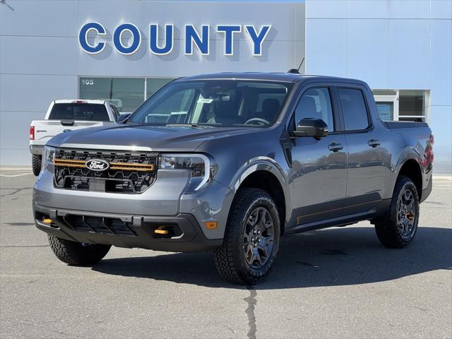 new 2025 Ford Maverick car, priced at $39,995