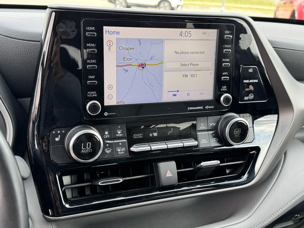 used 2020 Toyota Highlander car, priced at $32,000