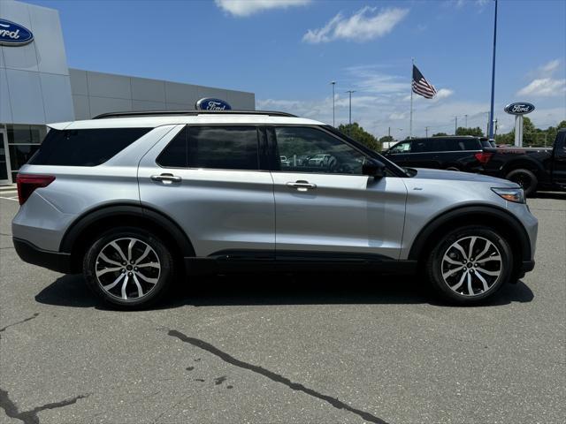 new 2024 Ford Explorer car, priced at $47,970