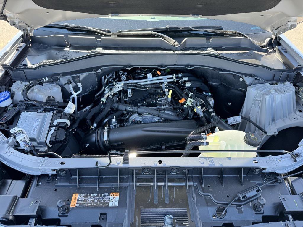 new 2025 Ford Explorer car, priced at $44,660