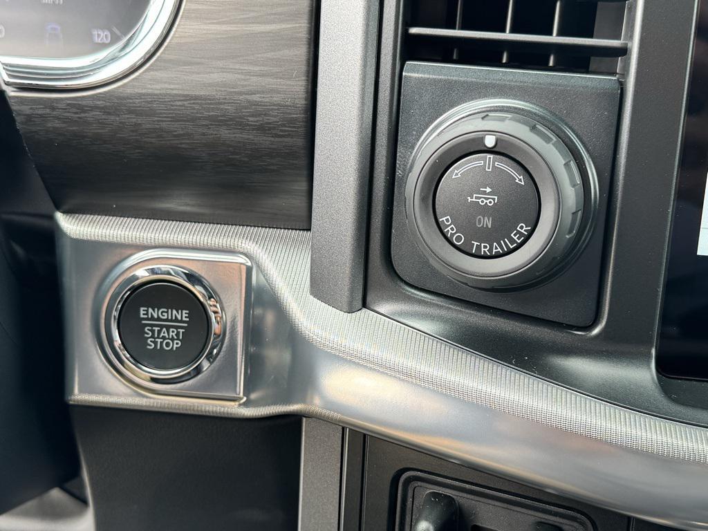 new 2025 Ford F-150 car, priced at $70,612
