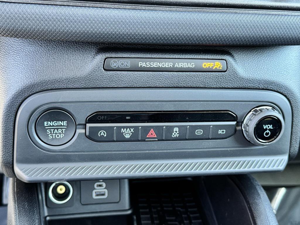 new 2025 Ford Bronco Sport car, priced at $35,820