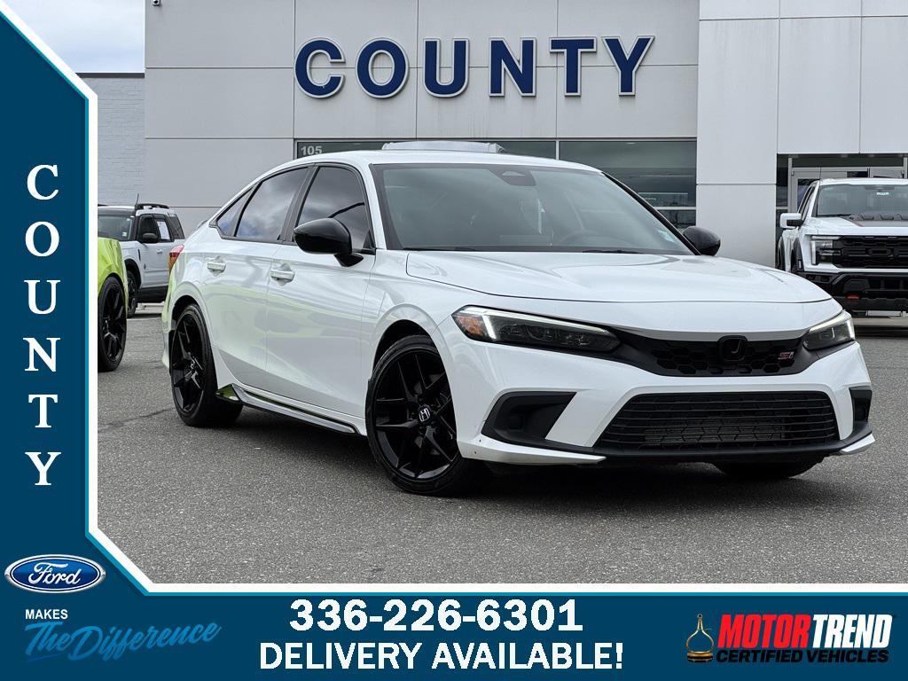 used 2022 Honda Civic Si car, priced at $26,998