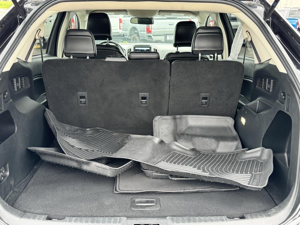 used 2022 Ford Edge car, priced at $24,998