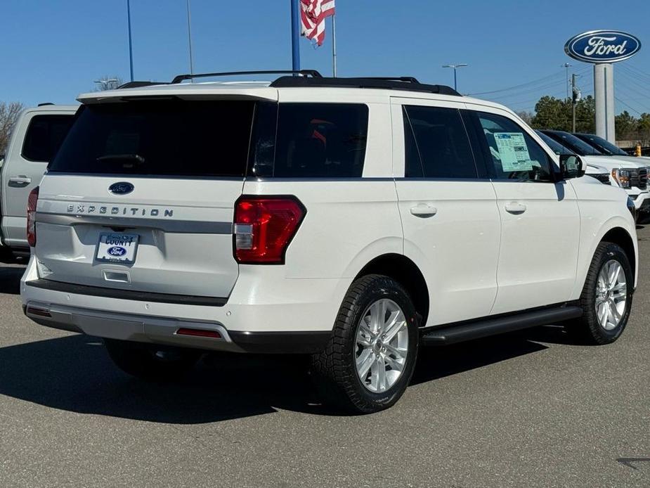 new 2024 Ford Expedition car, priced at $72,175