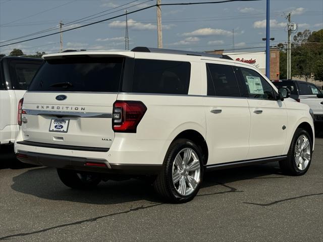 new 2024 Ford Expedition car, priced at $85,000