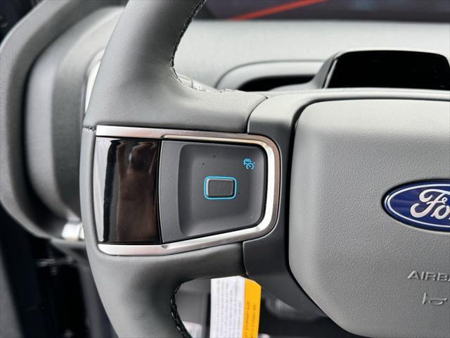 new 2025 Ford Expedition car, priced at $65,980