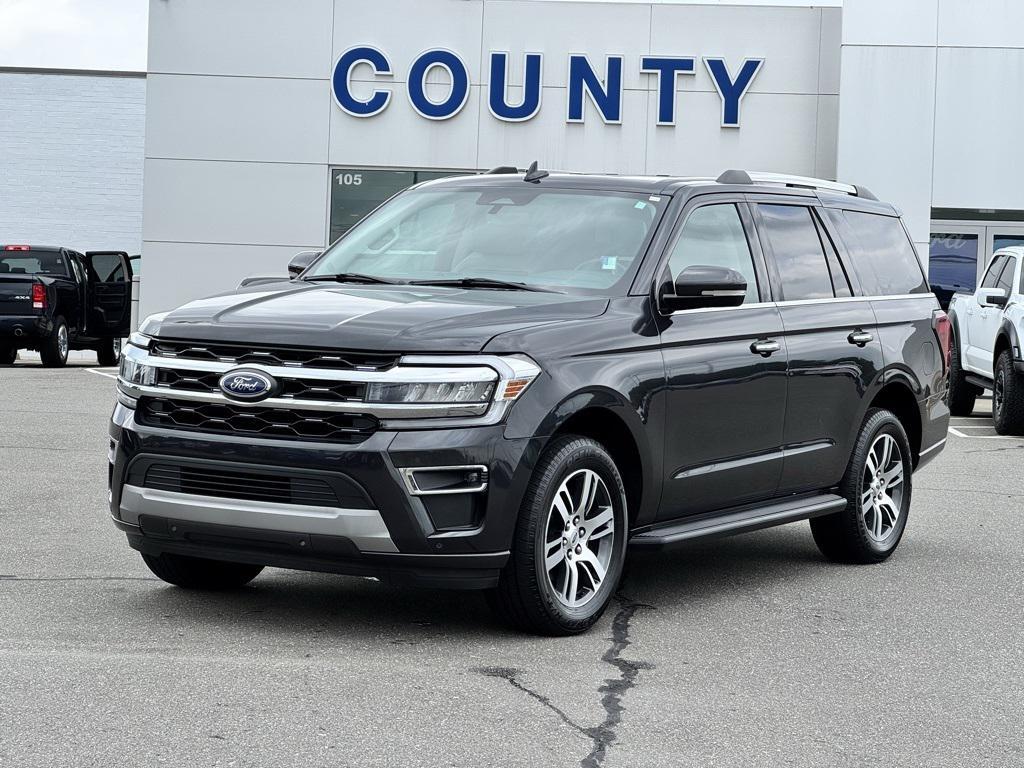 used 2024 Ford Expedition car, priced at $63,998