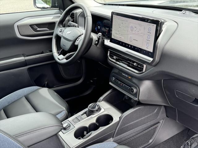 new 2025 Ford Bronco Sport car, priced at $36,546