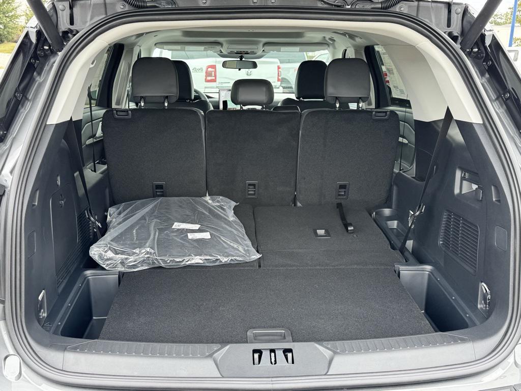 new 2025 Ford Explorer car, priced at $49,355